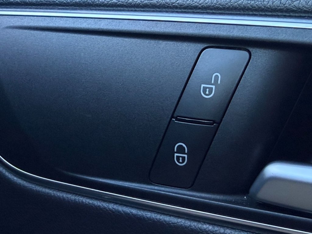 Used Mercedes-Benz A-Class 2014 for sale - 76740061: Photo 39