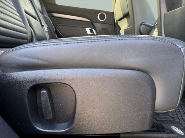 Used Land Rover Discovery 2019 for sale - 76092829: Photo 15