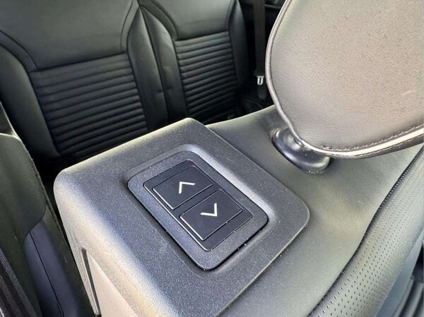 Used Land Rover Discovery 2019 for sale - 76092829: Photo 16