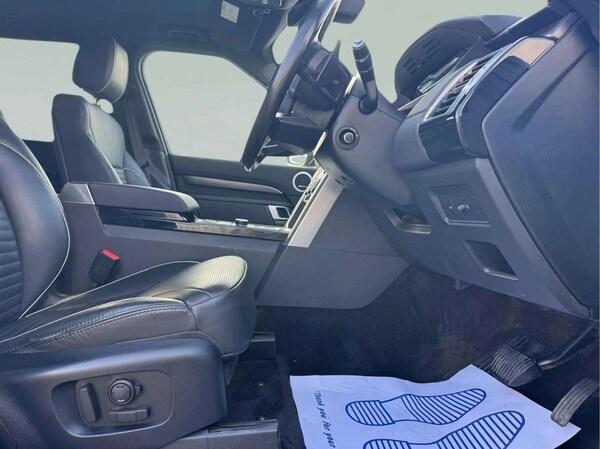 Used Land Rover Discovery 2019 for sale - 76092829: Photo 9