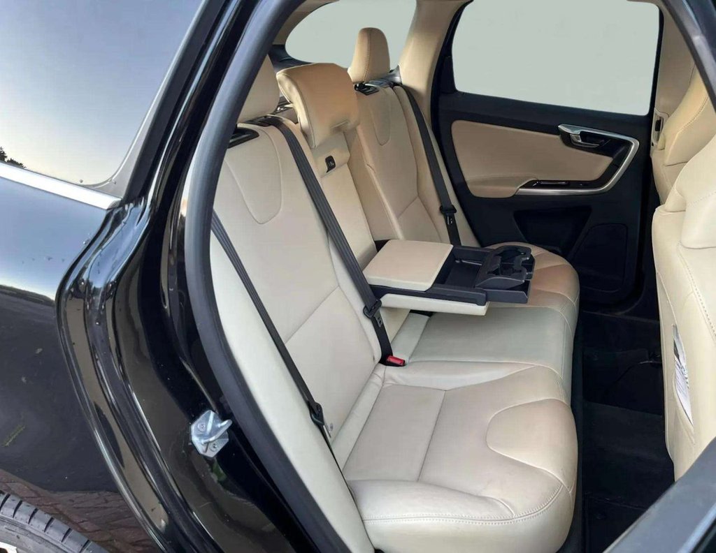 Used Volvo XC60 2016 for sale - 76119110: Photo 8