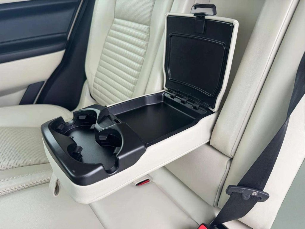 Used Land Rover Discovery Sport 2016 for sale - 76068829: Photo 21