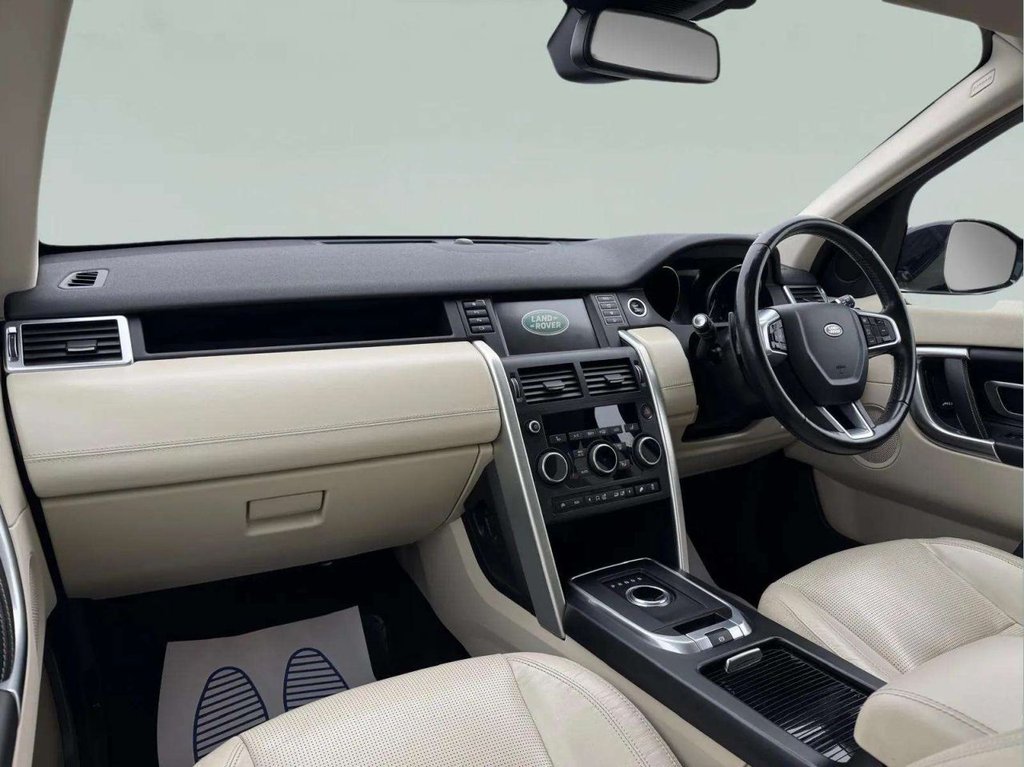 Used Land Rover Discovery Sport 2016 for sale - 76068829: Photo 43
