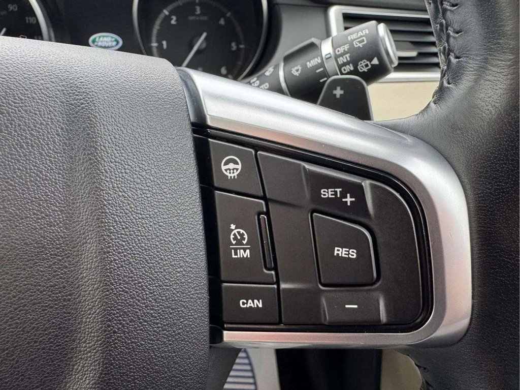 Used Land Rover Discovery Sport 2016 for sale - 76068829: Photo 48
