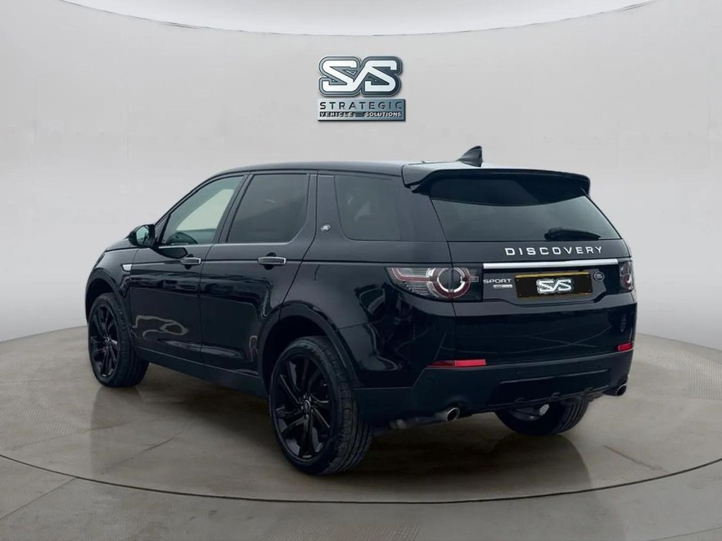 Used Land Rover Discovery Sport 2016 for sale - 76068829: Photo 6