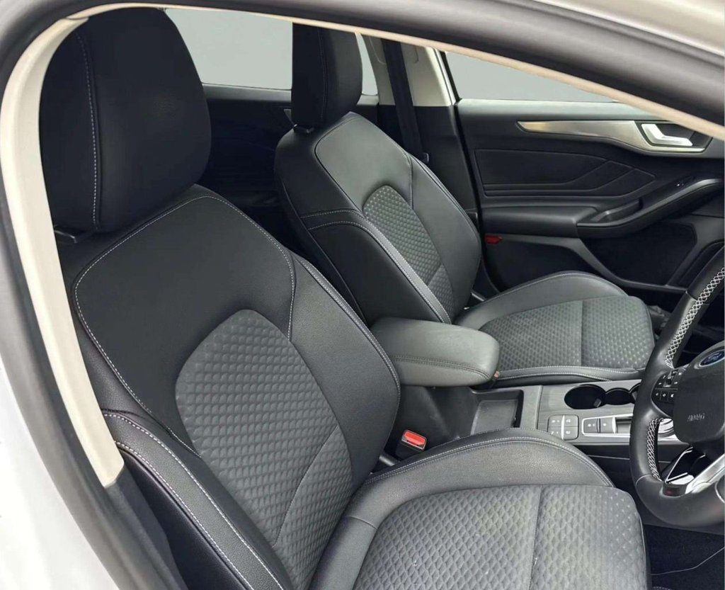 Used Ford Focus 2022 for sale - 78110675: Photo 6
