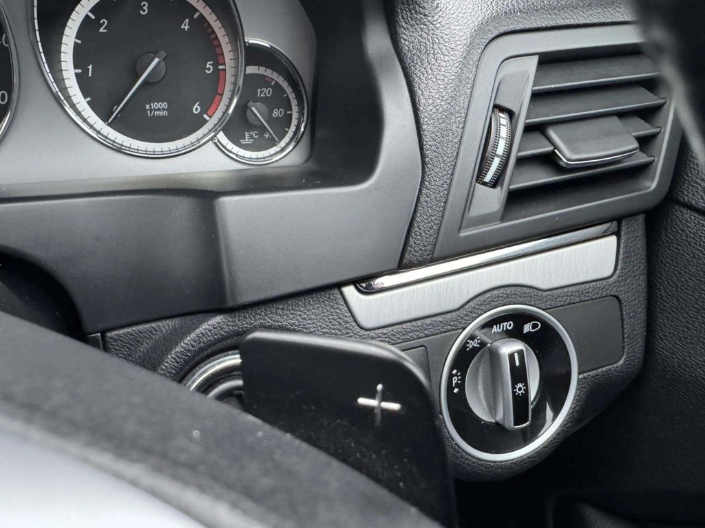 Used Mercedes-Benz E Class 2012 for sale - 77038103: Photo 32