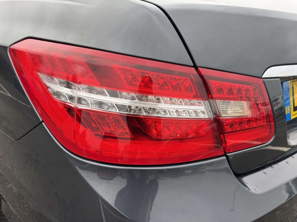 Used Mercedes-Benz E Class 2012 for sale - 77038103: Photo 49