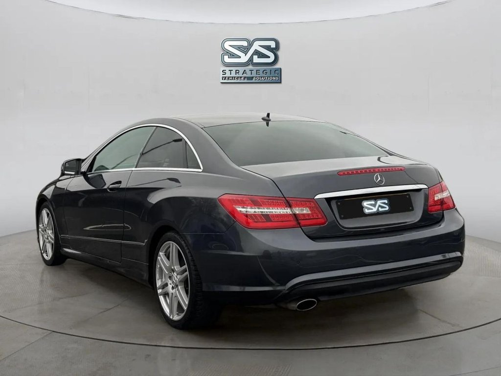 Used Mercedes-Benz E Class 2012 for sale - 77038103: Photo 6