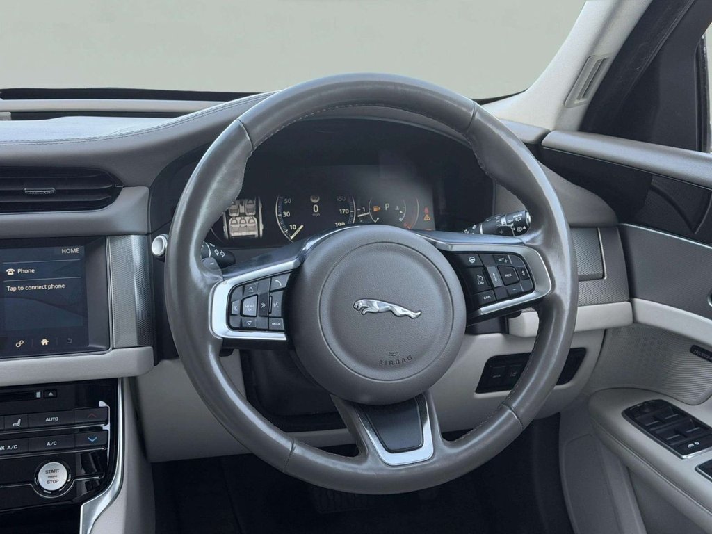 Used Jaguar XF 2018 for sale - 76655040: Photo 13