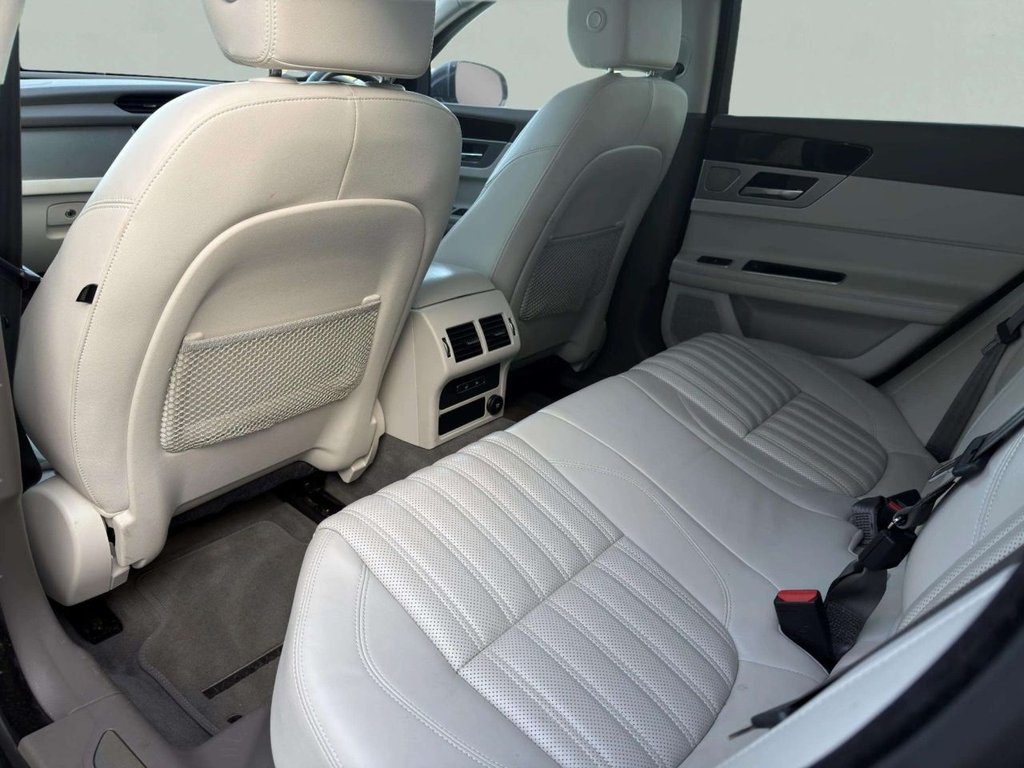 Used Jaguar XF 2018 for sale - 76655040: Photo 26