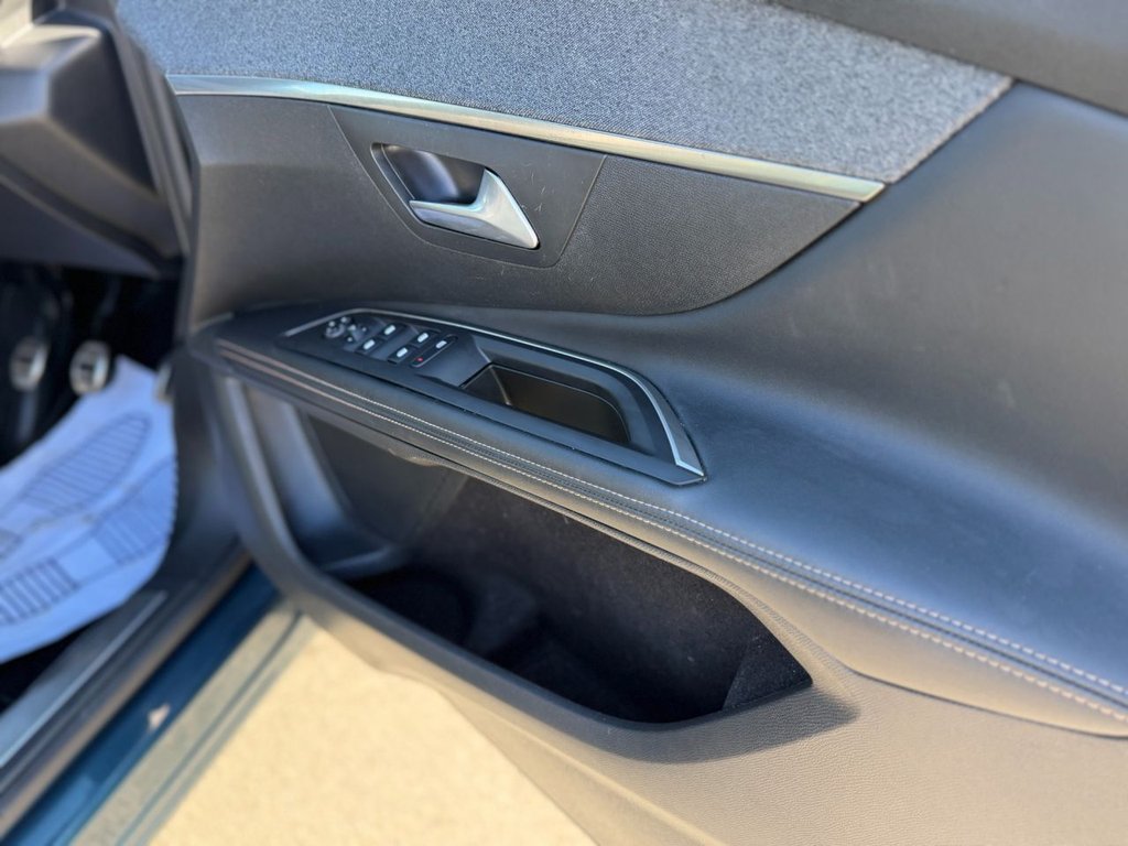 Used Peugeot 5008 2019 for sale - 77708761: Photo 39