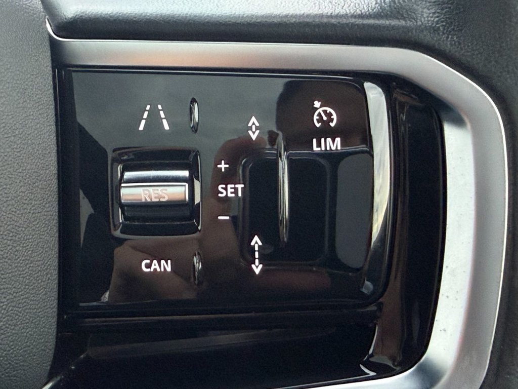 Used Land Rover Discovery Sport 2023 for sale - 76546643: Photo 38