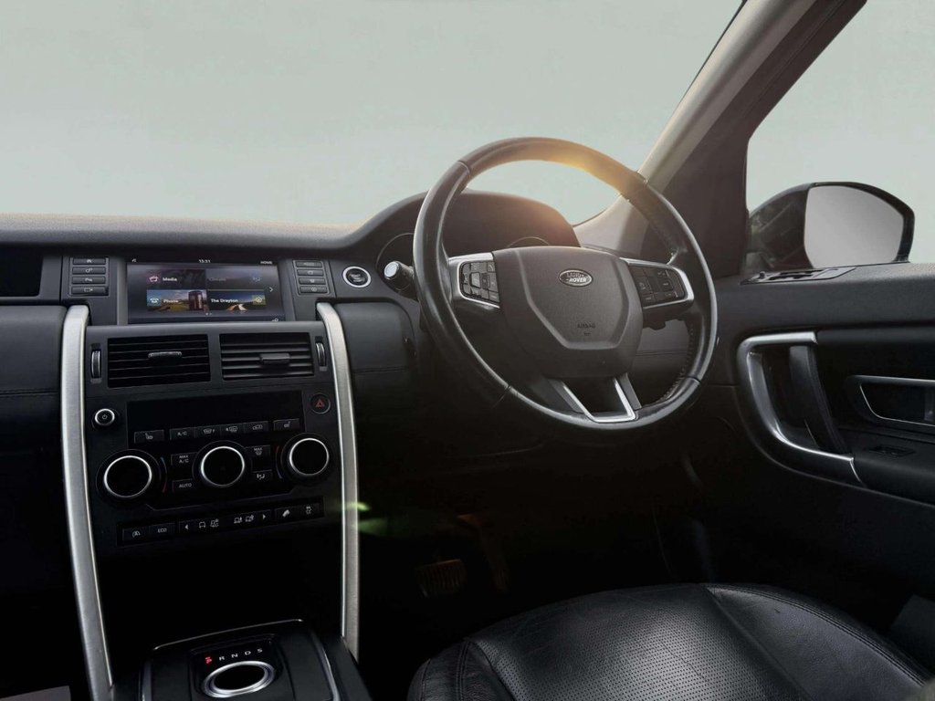 Used Land Rover Discovery Sport 2016 for sale - 76558589: Photo 10