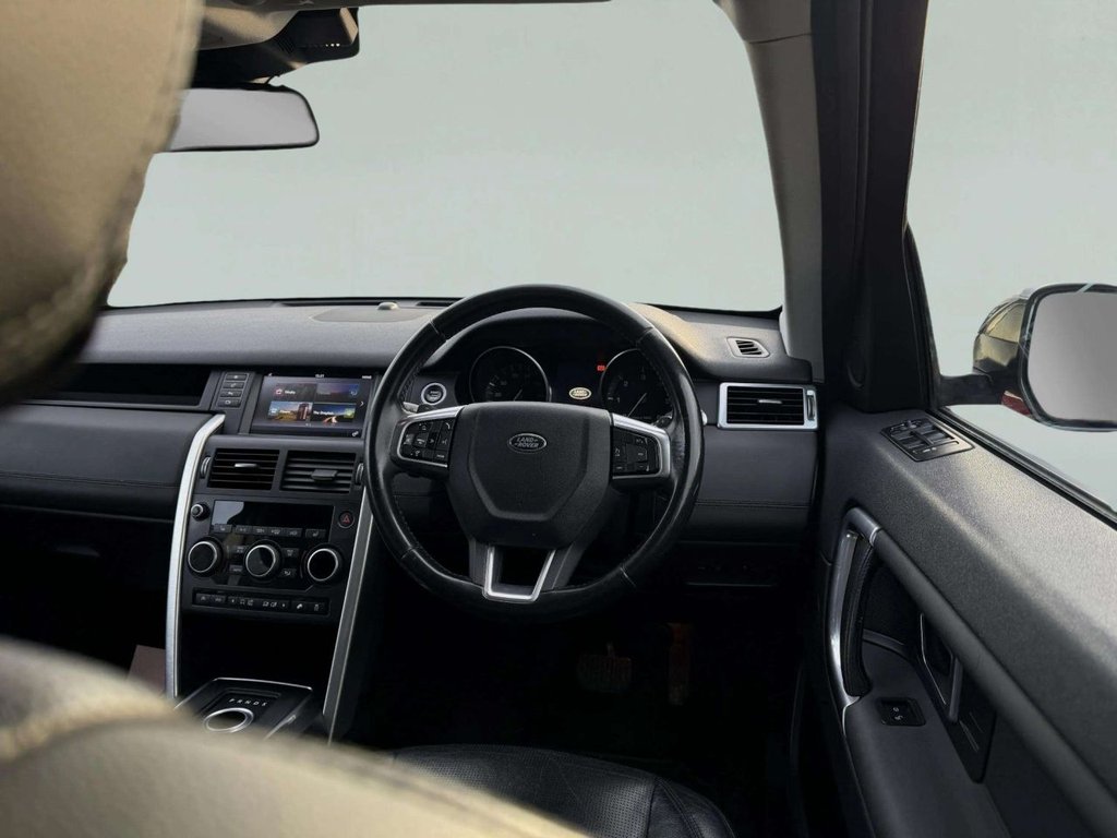 Used Land Rover Discovery Sport 2016 for sale - 76558589: Photo 12