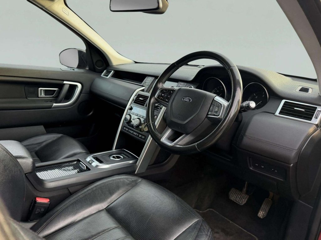 Used Land Rover Discovery Sport 2016 for sale - 76558589: Photo 13