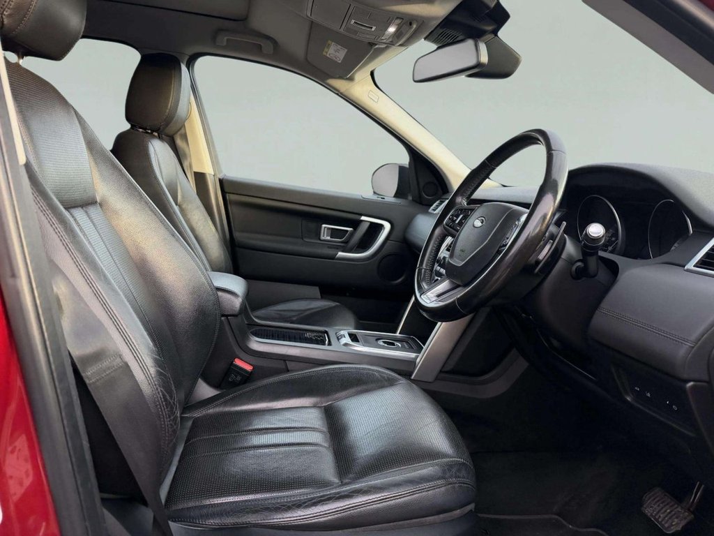 Used Land Rover Discovery Sport 2016 for sale - 76558589: Photo 14