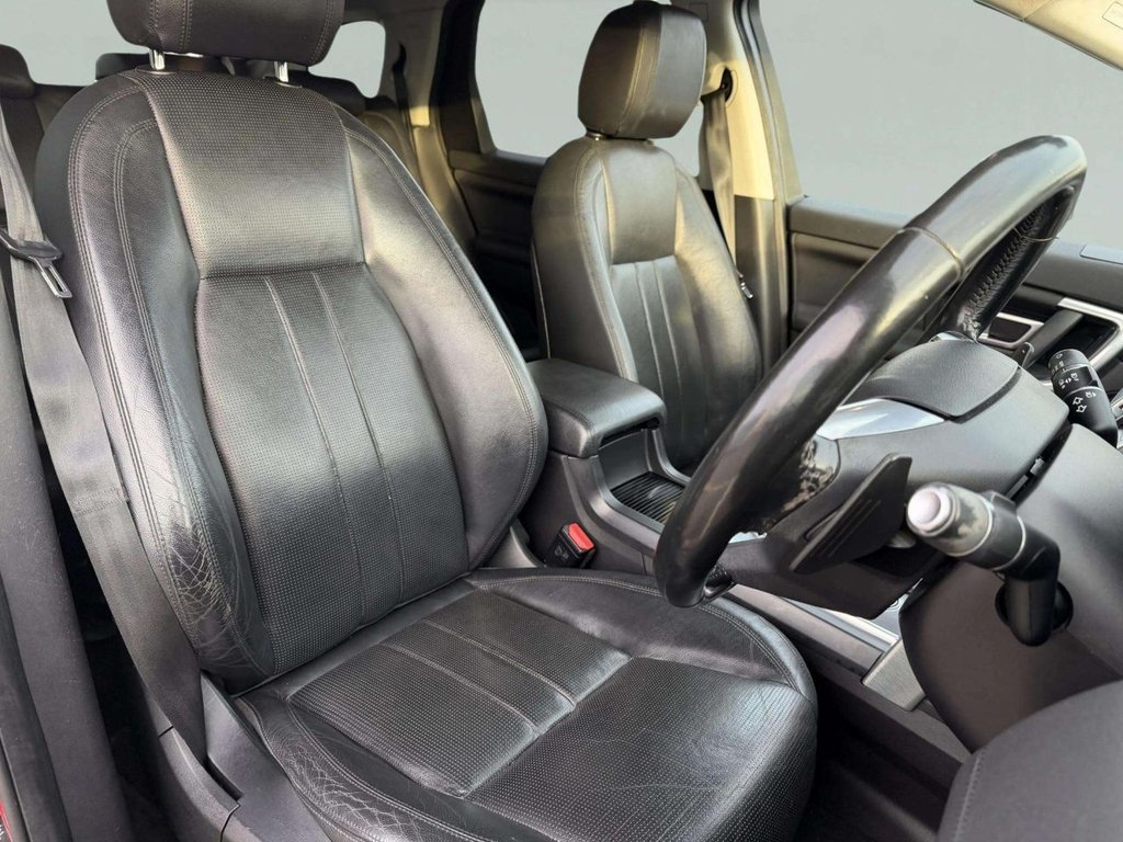 Used Land Rover Discovery Sport 2016 for sale - 76558589: Photo 16