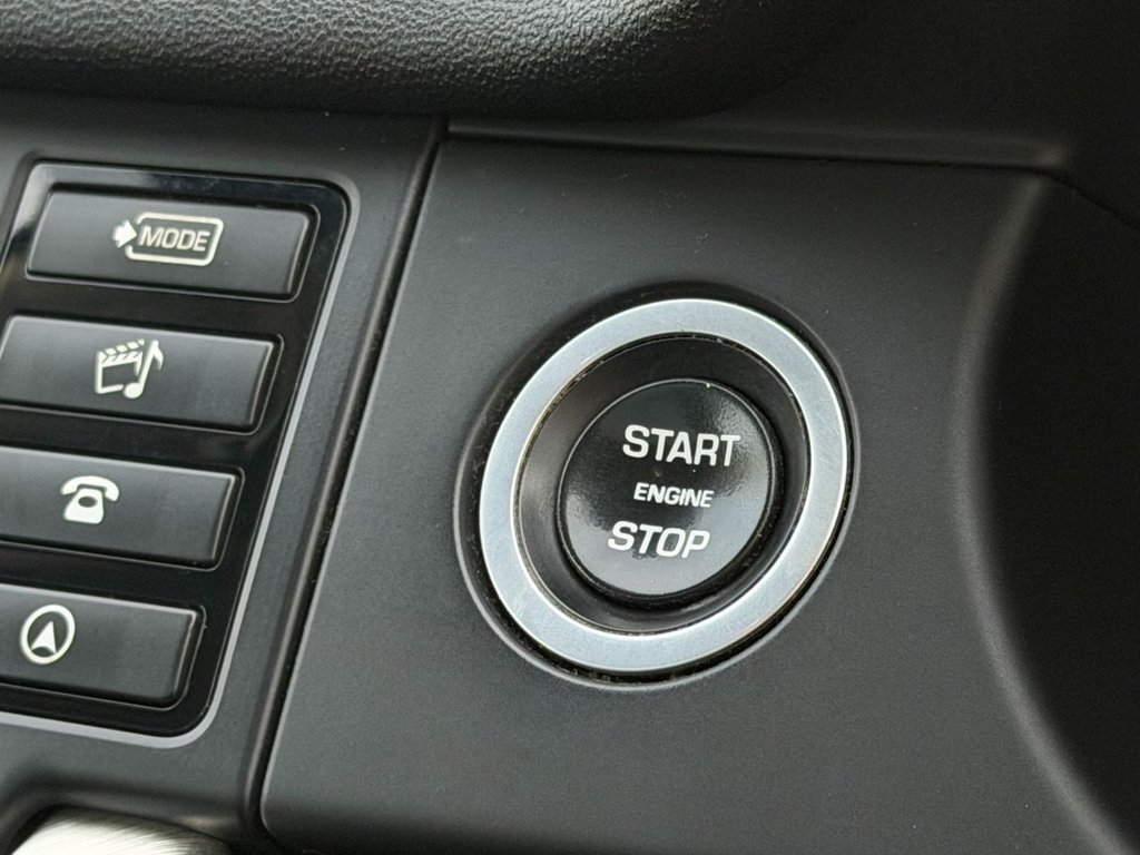 Used Land Rover Discovery Sport 2016 for sale - 76558589: Photo 34