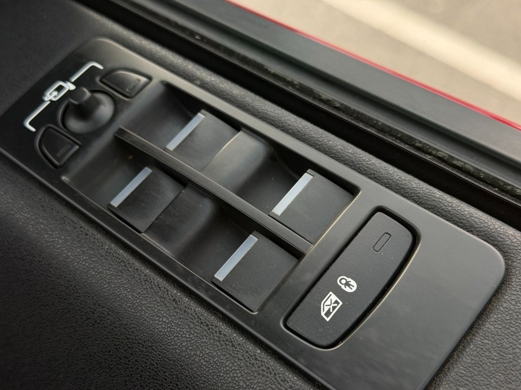 Used Land Rover Discovery Sport 2016 for sale - 76558589: Photo 43