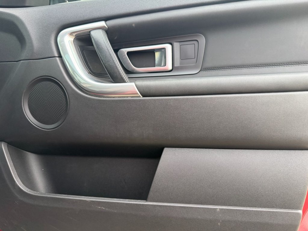 Used Land Rover Discovery Sport 2016 for sale - 76558589: Photo 49