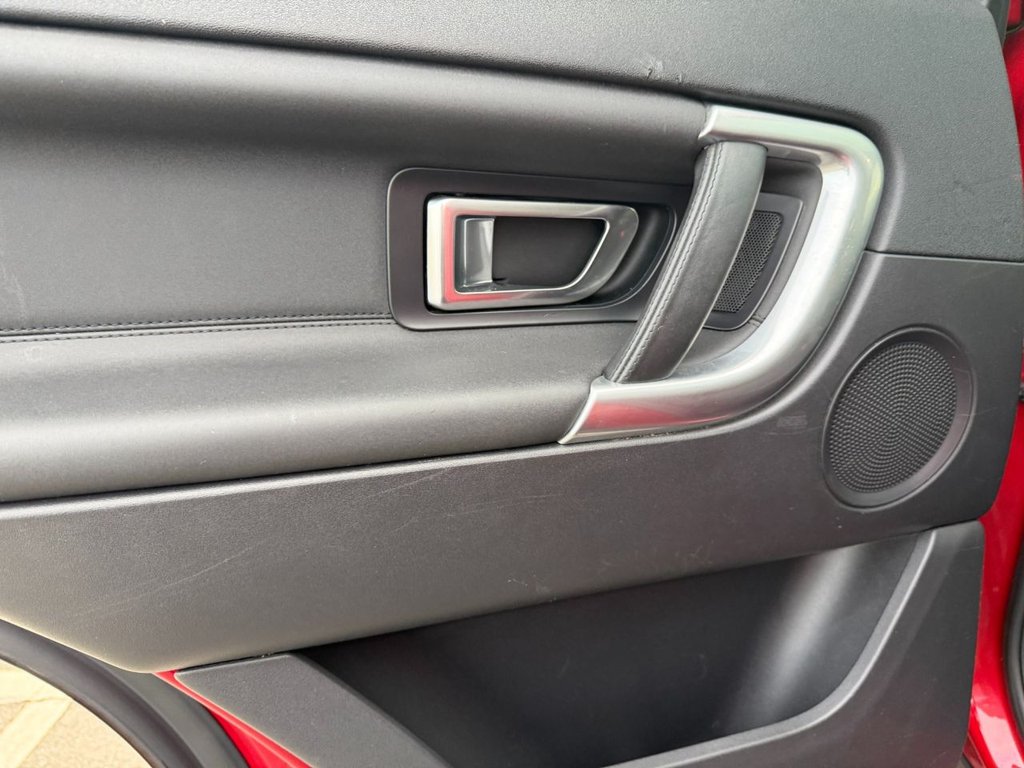 Used Land Rover Discovery Sport 2016 for sale - 76558589: Photo 50