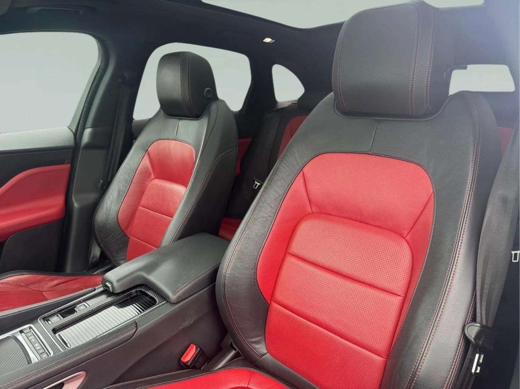 Used Jaguar F-Pace 2016 for sale - 76558740: Photo 17