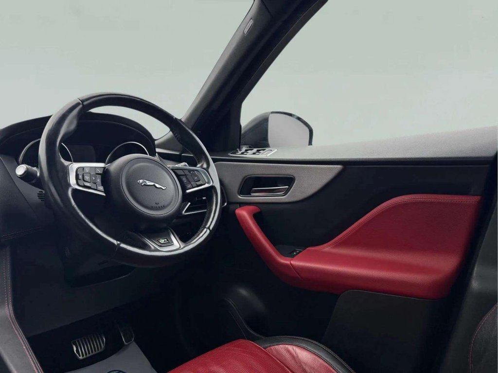 Used Jaguar F-Pace 2016 for sale - 76558740: Photo 24