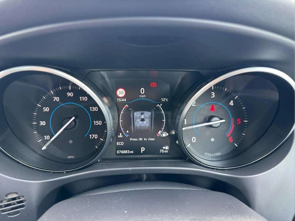 Used Jaguar F-Pace 2016 for sale - 76558740: Photo 48