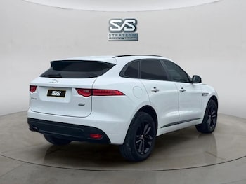 Used Jaguar F-Pace 2016 for sale - 76558740: Photo