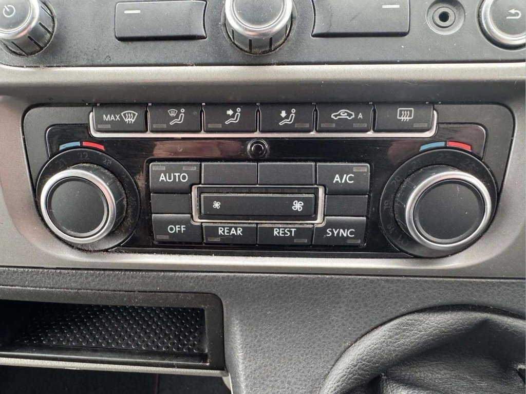 Used Volkswagen Transporter Shuttle 2014 for sale - 76685989: Photo 19