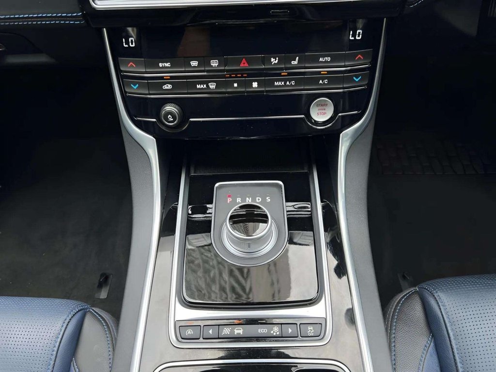 Used Jaguar XE 2017 for sale - 76717169: Photo 13