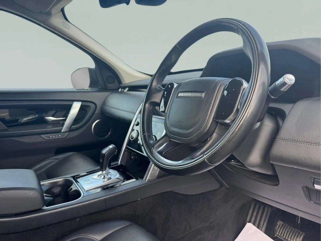Used Land Rover Discovery Sport 2019 for sale - 76280192: Photo 25