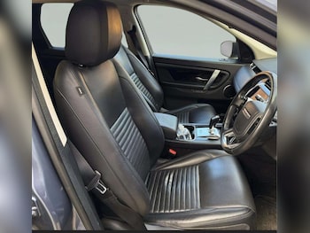 Used Land Rover Discovery Sport 2019 for sale - 76280192: Photo 3