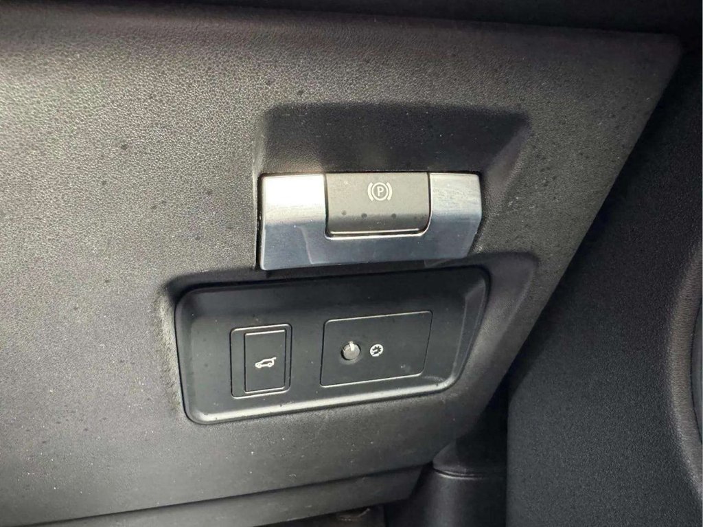 Used Land Rover Discovery Sport 2019 for sale - 76280192: Photo 40