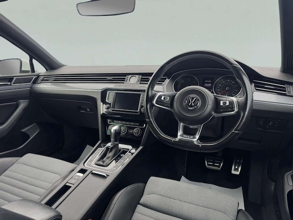 Used Volkswagen Passat 2015 for sale - 76132256: Photo 17