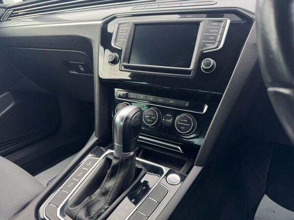 Used Volkswagen Passat 2015 for sale - 76132256: Photo 39