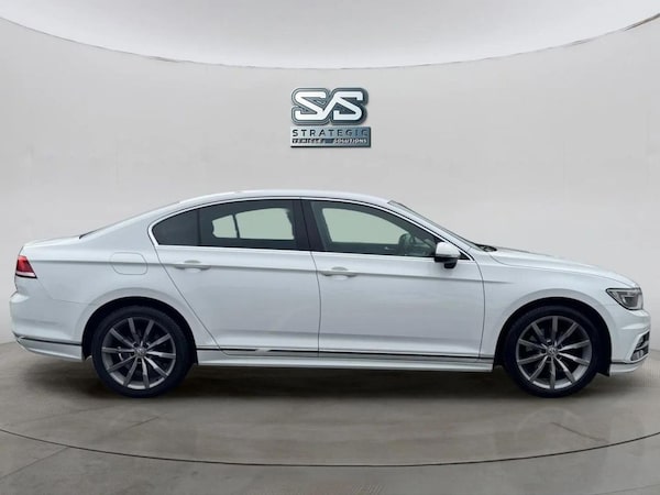 Used Volkswagen Passat 2015 for sale - 76132256: Photo 5