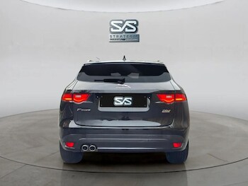 Used Jaguar F-Pace 2016 for sale - 77263934: Photo