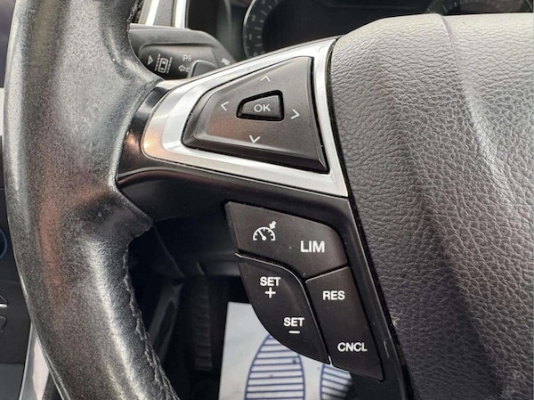 Used Ford Galaxy 2018 for sale - 76235775: Photo 32