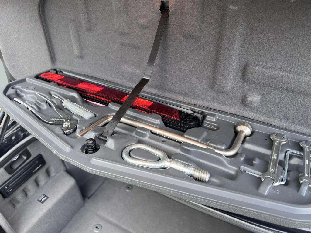 Used BMW 5 Series 2002 for sale - 77498570: Photo 46