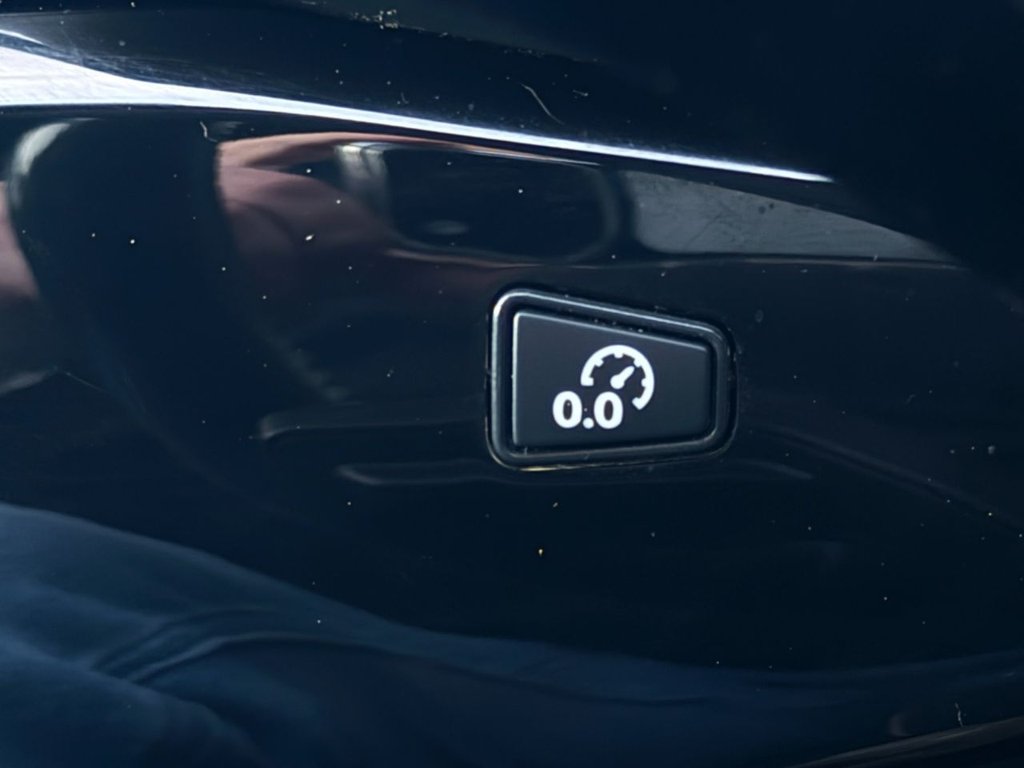 Used Audi A4 Avant 2017 for sale - 77080441: Photo 38