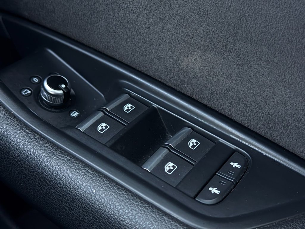 Used Audi A4 Avant 2017 for sale - 77080441: Photo 42