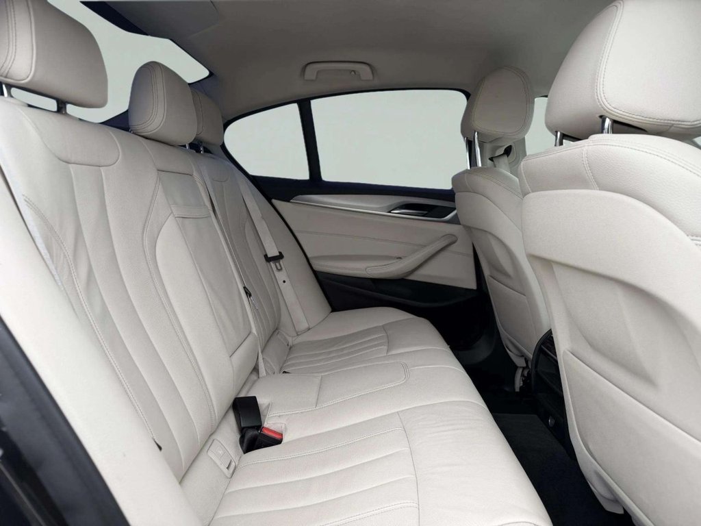 Used BMW 5 Series 2017 for sale - 76900892: Photo 17