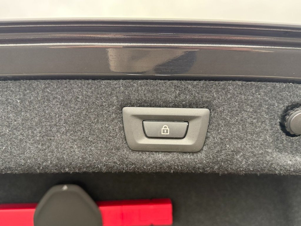 Used BMW 5 Series 2017 for sale - 76900892: Photo 23