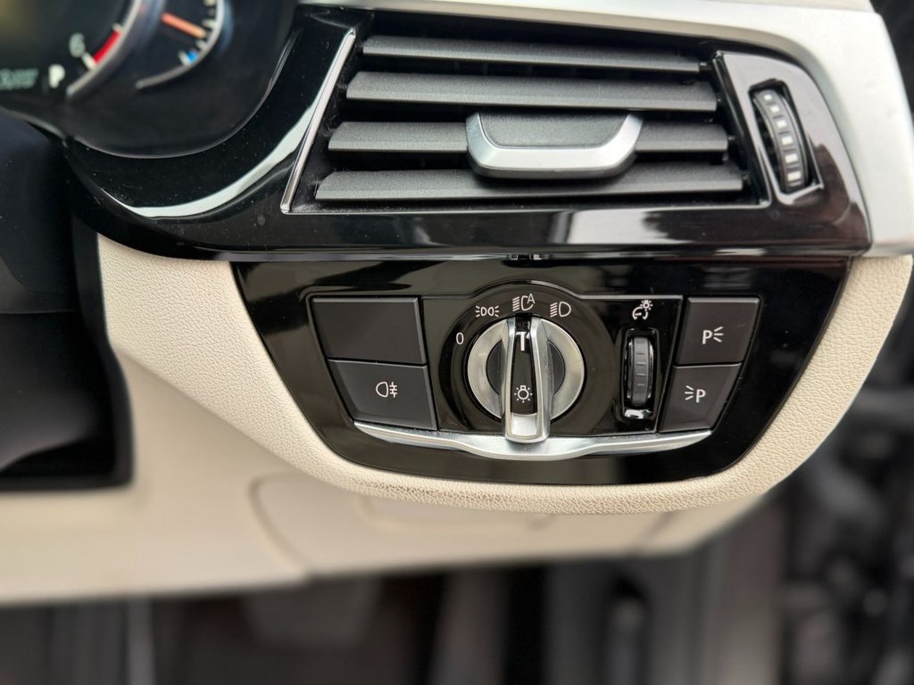 Used BMW 5 Series 2017 for sale - 76900892: Photo 29