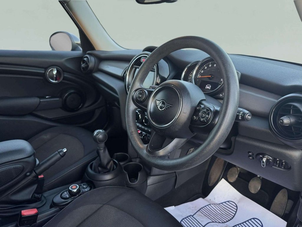 Used MINI Hatch 2019 for sale - 77952701: Photo 27