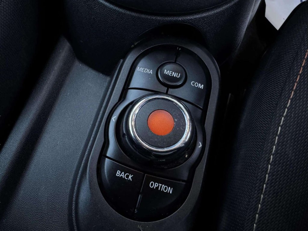 Used MINI Hatch 2019 for sale - 77952701: Photo 30