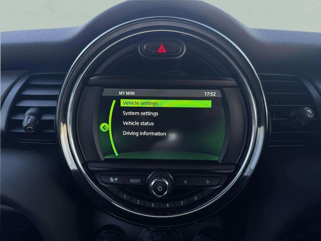 Used MINI Hatch 2019 for sale - 77952701: Photo 34