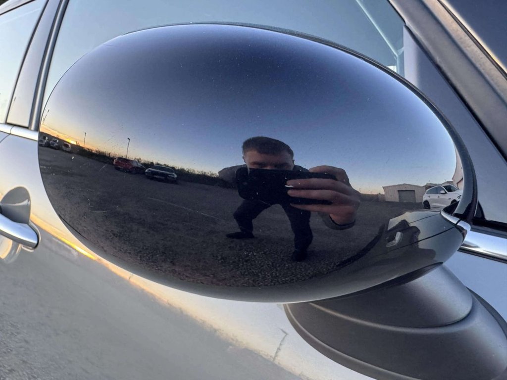 Used MINI Hatch 2019 for sale - 77952701: Photo 47